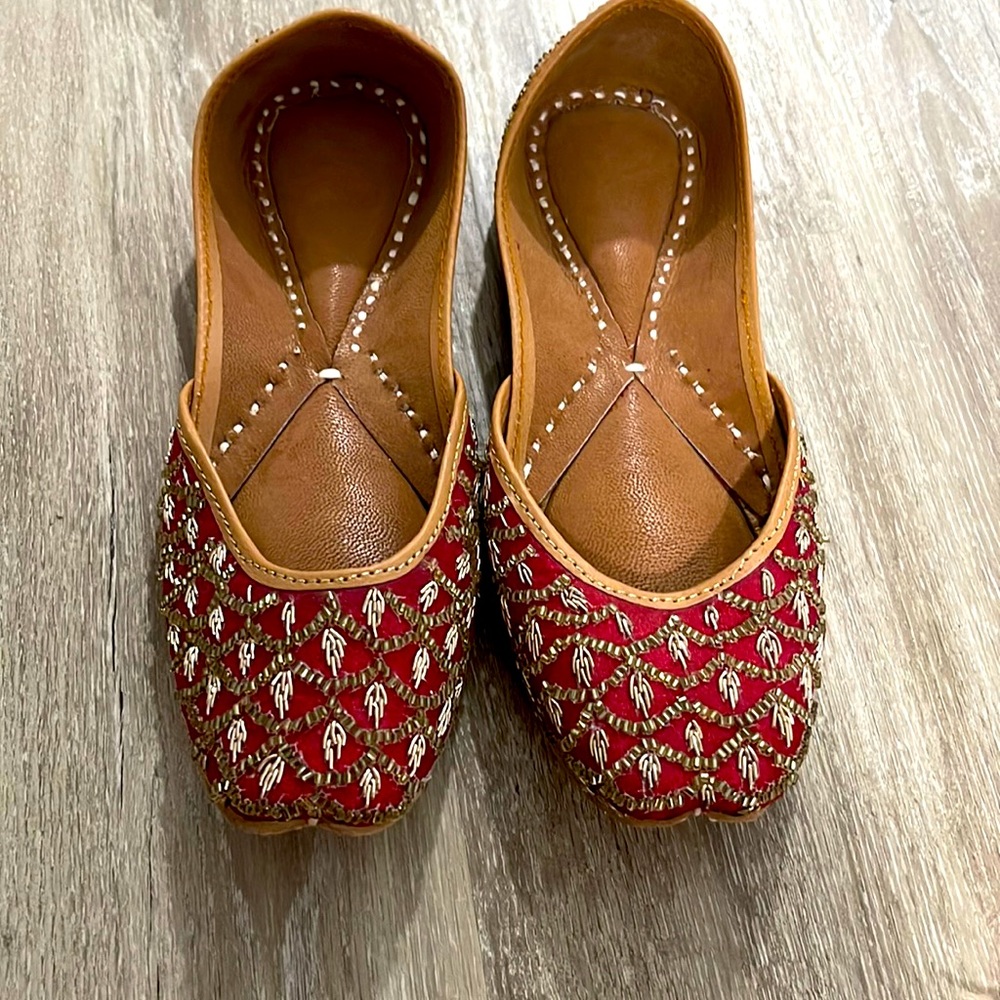 Handmade leather flats